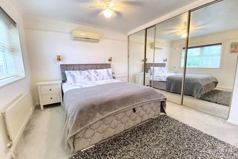 30 Arun Road, West End, Southampton, SO18 3PH