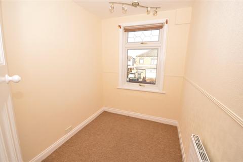 5 Marsden Grove, Leeds, LS11 7NR