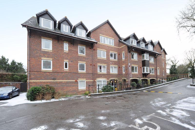 Wood Lane, Ruislip 1 bed retirement property £249,950