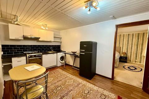 1 bedroom apartment to rent, Pankhurst Drive, Bracknell, Berkshire, RG12