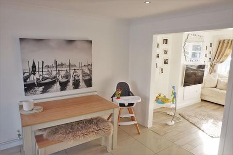 25a Limetree Road, Sutton Coldfield, B74 3RR