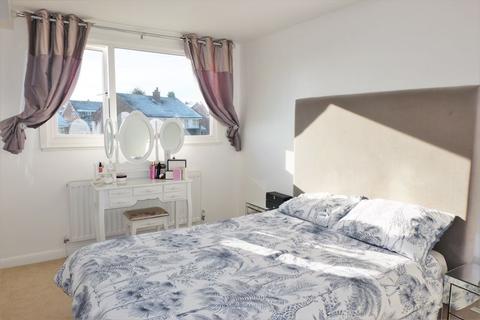 25a Limetree Road, Sutton Coldfield, B74 3RR