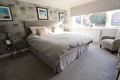9a Cearns Road, Prenton, CH43 1XF