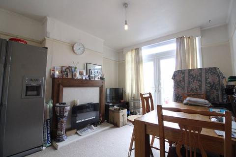 11 Byron Road, Luton, LU4 0HX