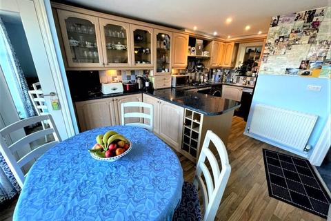50 Brunel Quays, Lostwithiel, PL22 0JB