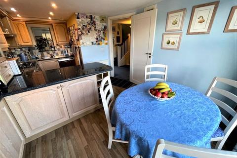 50 Brunel Quays, Lostwithiel, PL22 0JB
