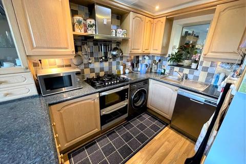 50 Brunel Quays, Lostwithiel, PL22 0JB