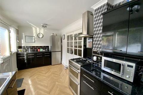 37 Audrey Road, Sheffield, S13 8DQ