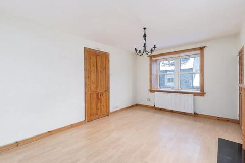 Clova Cottage, 17 Biggiesknowe, Peebles, EH45 8HS