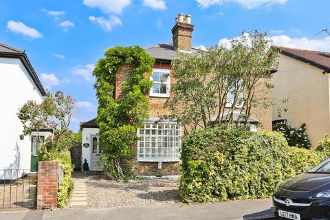 34 Sutton Grove, Sutton, SM1 4LR