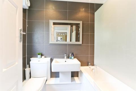 34 Sutton Grove, Sutton, SM1 4LR