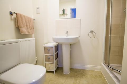 3 Wortham Close, Great Denham, Bedford, MK40 4RU
