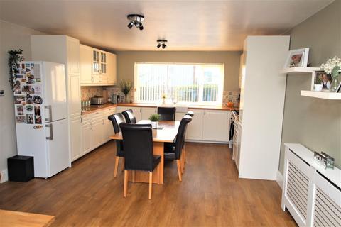 44 Plumpton Gardens, Bradford, BD2 1PF