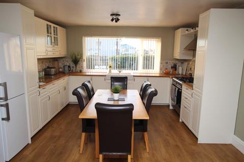 44 Plumpton Gardens, Bradford, BD2 1PF