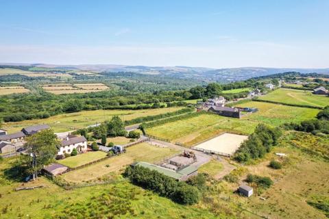 3 bedroom detached house for sale, Bridgend CARDIFF