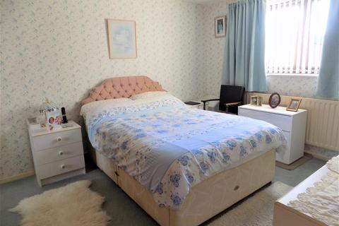 8 Blackthorn Close, Bingham, Nottingham, NG13 8UB