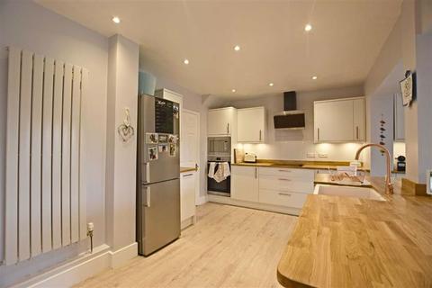 75 Sandyleaze, Gloucester, GL2 0PU