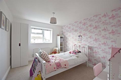75 Sandyleaze, Gloucester, GL2 0PU