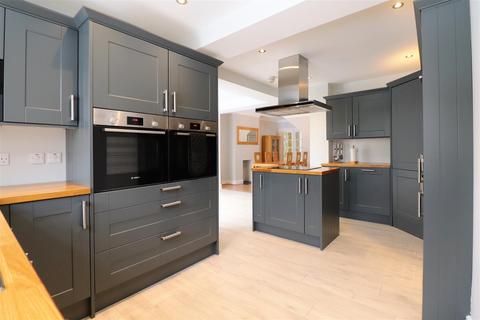 41 Palmar Crescent, Bexleyheath, DA7 4LQ