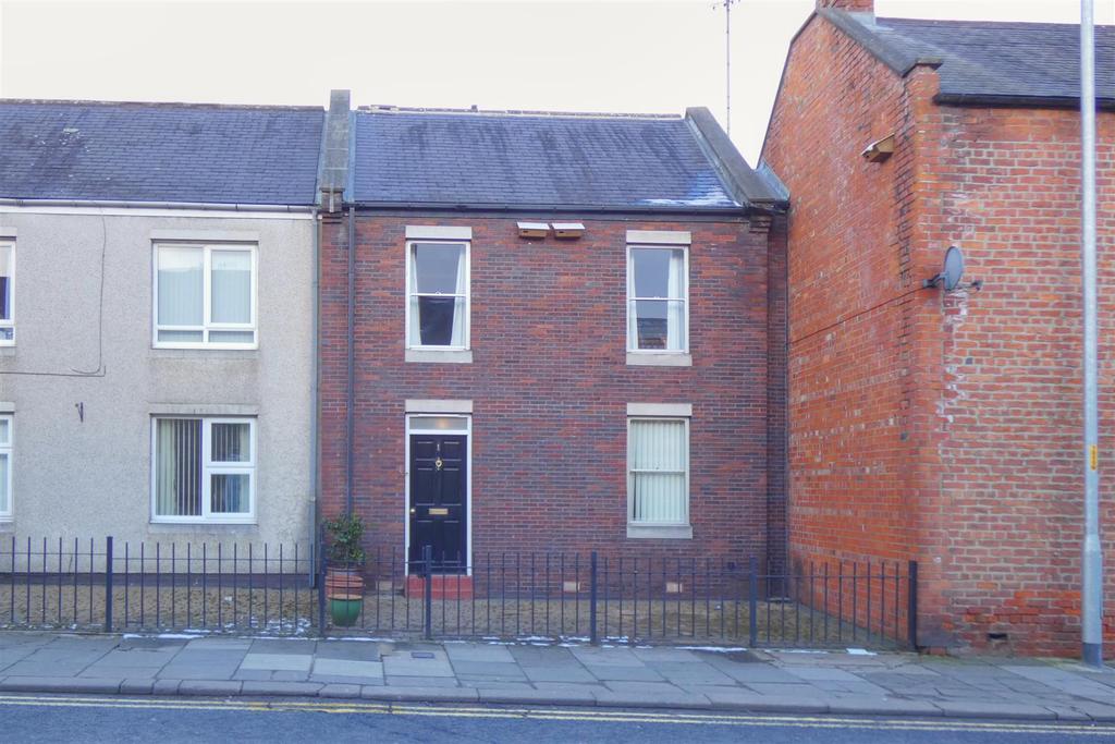 Dawson Place, Morpeth 3 bed terraced house £160,000
