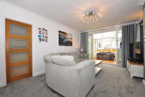 145 Blakedown Road, Halesowen, B63 4QL