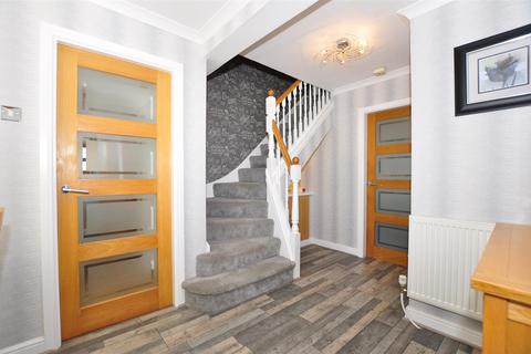 145 Blakedown Road, Halesowen, B63 4QL