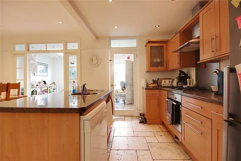 283 Bury Street West, London, N9 9JN