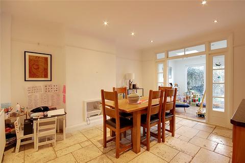 283 Bury Street West, London, N9 9JN