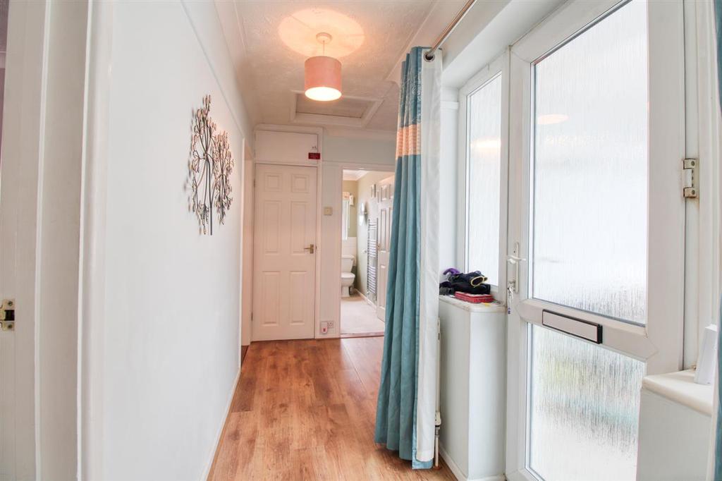 Blackberry Road, Stanway, Colchester... 4 bed detached bungalow £450,000