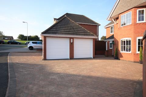 2 Diamond Avenue, Kidsgrove, Stoke-on-trent, ST7 4XZ