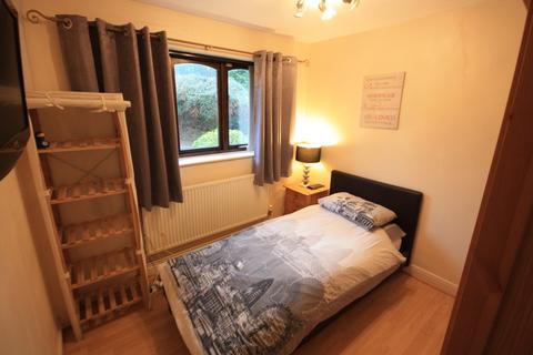 1a Springfield Grove, Biddulph, Stoke-on-trent, ST8 7BA