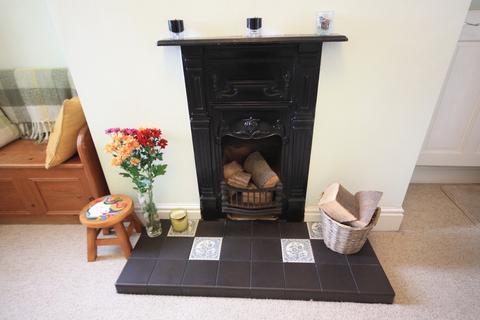 11 Audley Road, Talke Pits, Stoke-on-trent, ST7 1UG