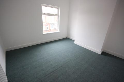 90 Hamil Road, Stoke-on-trent, ST6 1AU