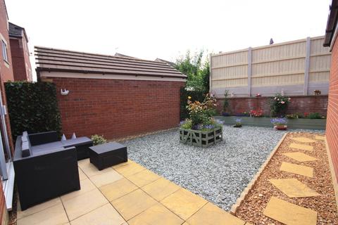 8 Botham Grove, Stoke-on-trent, ST6 5NX