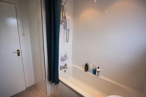 18 Crowndale Place, Stoke-on-trent, ST6 6XL
