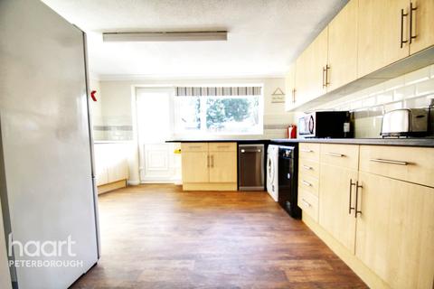 32 Campion Road, Dogsthorpe, Peterborough, PE1 3XF