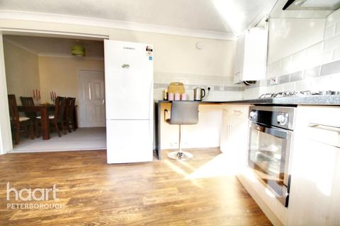 32 Campion Road, Dogsthorpe, Peterborough, PE1 3XF