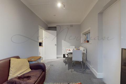 undefined, Stanbridge Road, Putney, SW15