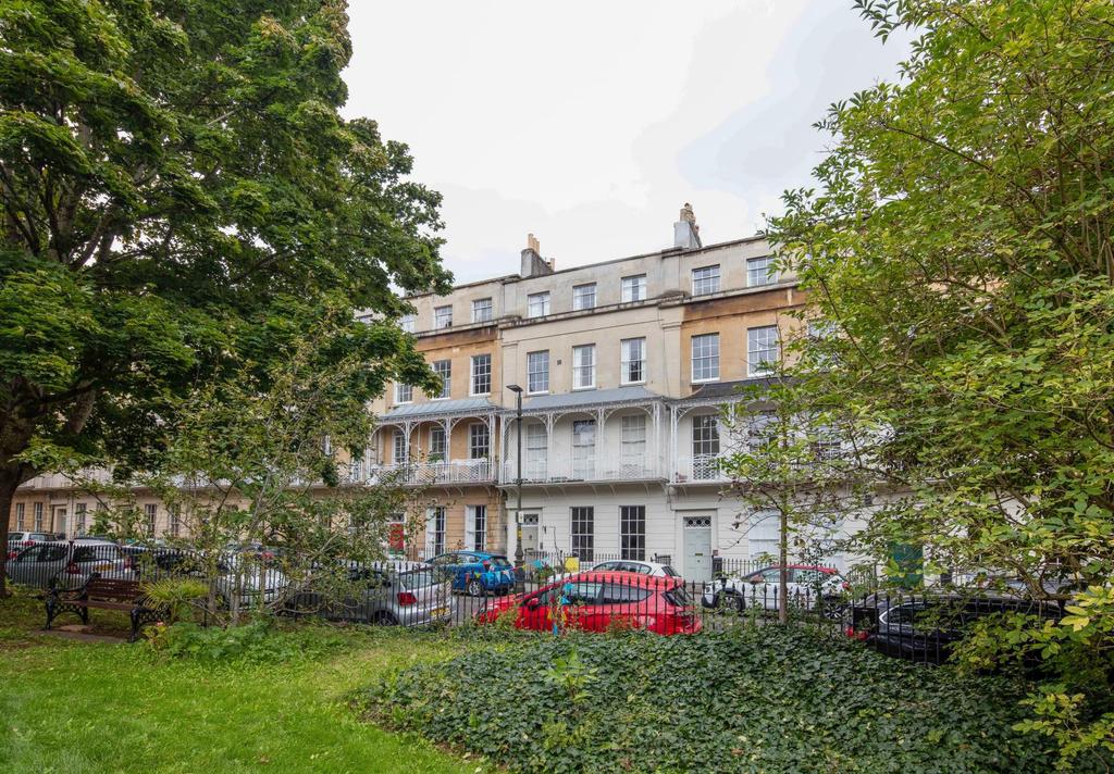 24 Caledonia Place