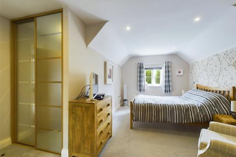 3 Hernes Oak, Chinnor, OX39 4AU