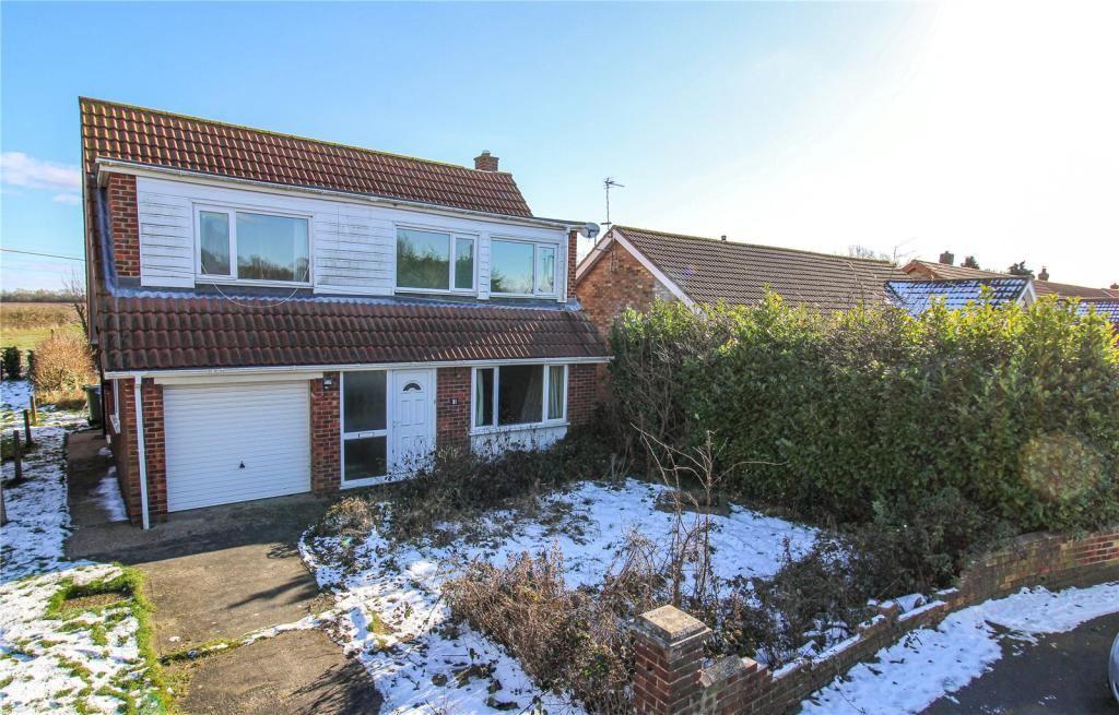 Meadow Drive, Healing, Grimsby... 4 bed detached house £185,000