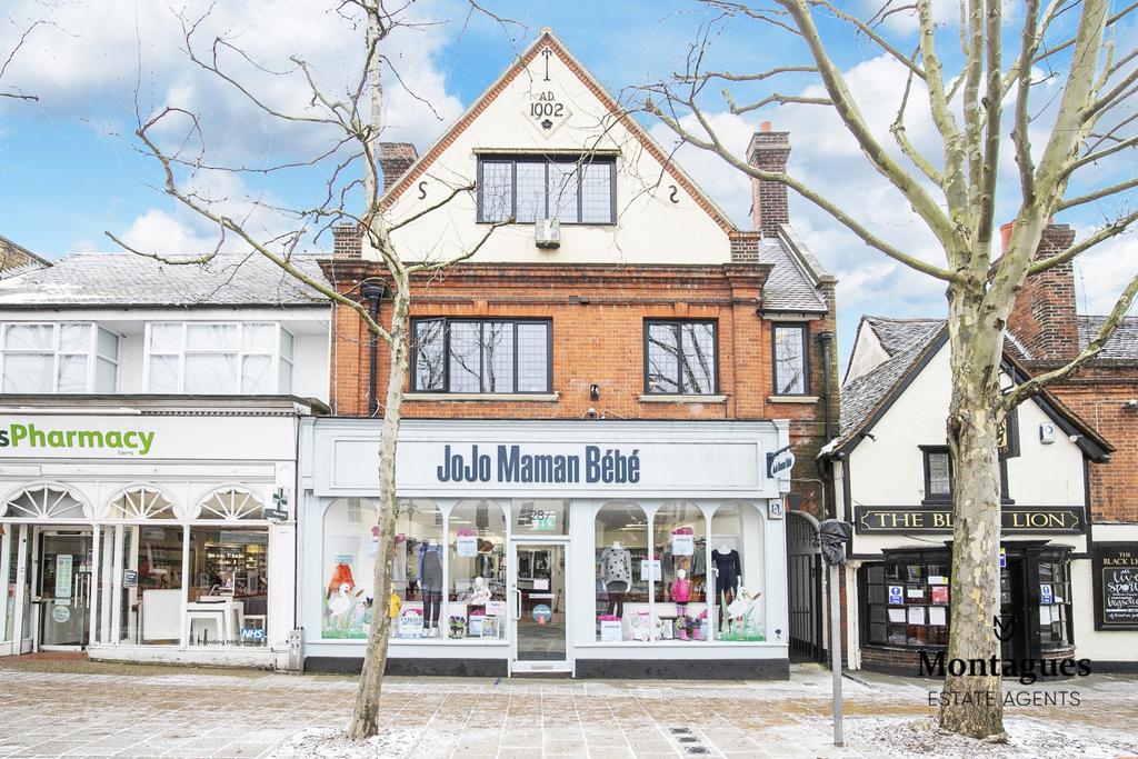 High Street, Epping, CM16 2 bed apartment £375,000
