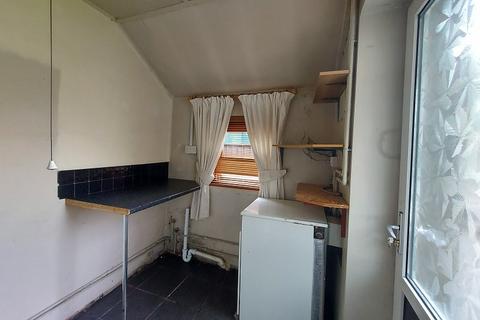 1 Plasycoed, Cwmgiedd, Swansea, SA9 1LR