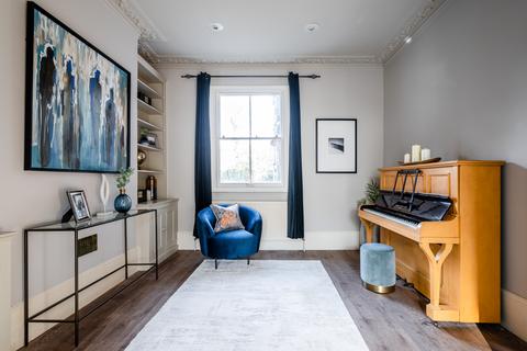 91 Mapledene Road, London, E8 3LL
