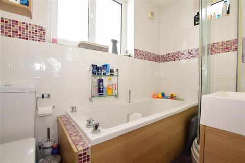 12 Twyne Close, Sturry, Canterbury, CT2 0JW
