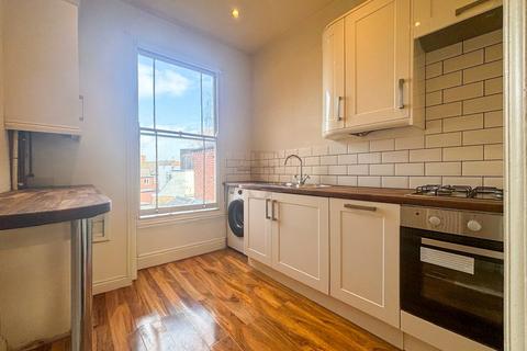 2 bedroom flat to rent, Stoughton Road, Leicester
