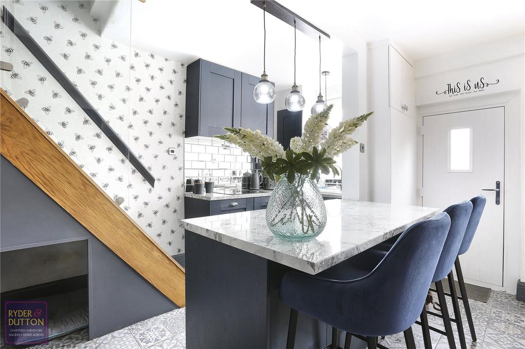 Breakfast Bar