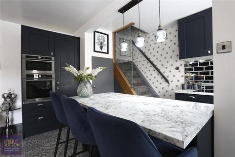 24 Manchester Road, Greenfield, Oldham, OL3 7HQ
