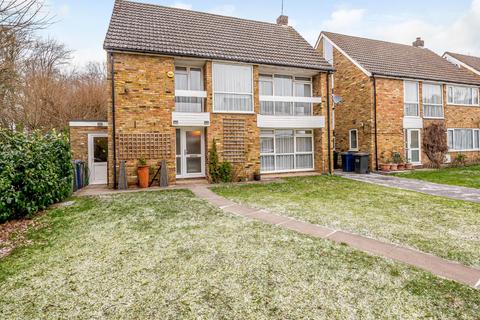 15 Linfields, Amersham, HP7 9QH