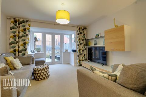 21 Canalside View, Kilnhurst, Mexborough, S64 5SD